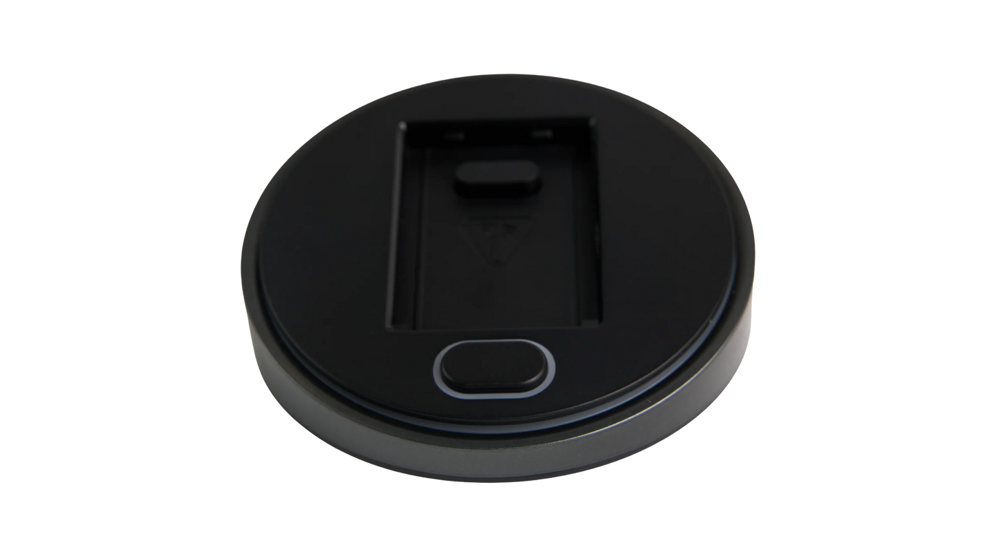 Stealth Pro II XBOX CrossPlay 2.0 Transmitter and Charging Dock - Black